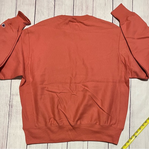 NWT Champion Reverse Weave Crewneck Sweetheart size L - Picture 4 of 4